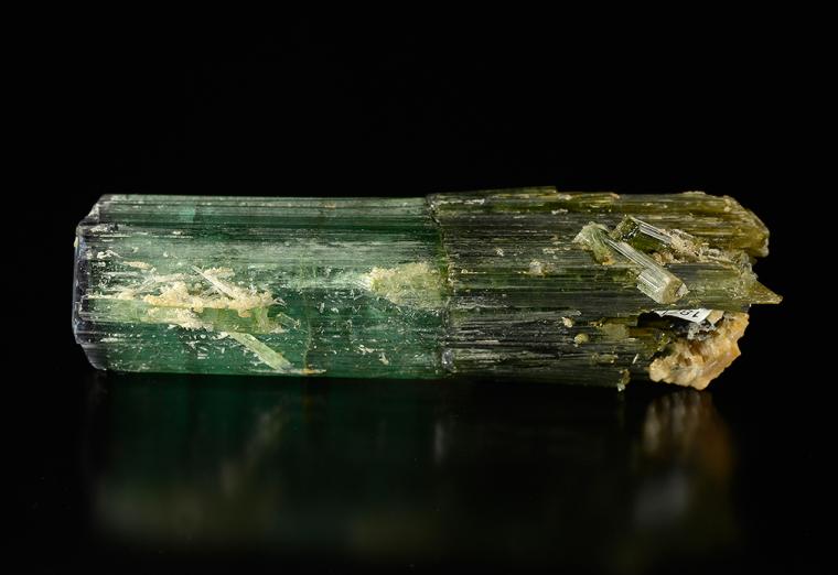 ELBAITE (repaired)